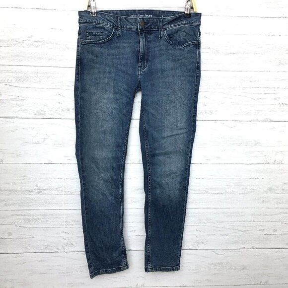 Calvin Klein Jeans Women's Slim Boyfriend Stretch Medium Wash size 4 length 28" - Picture 1 of 8